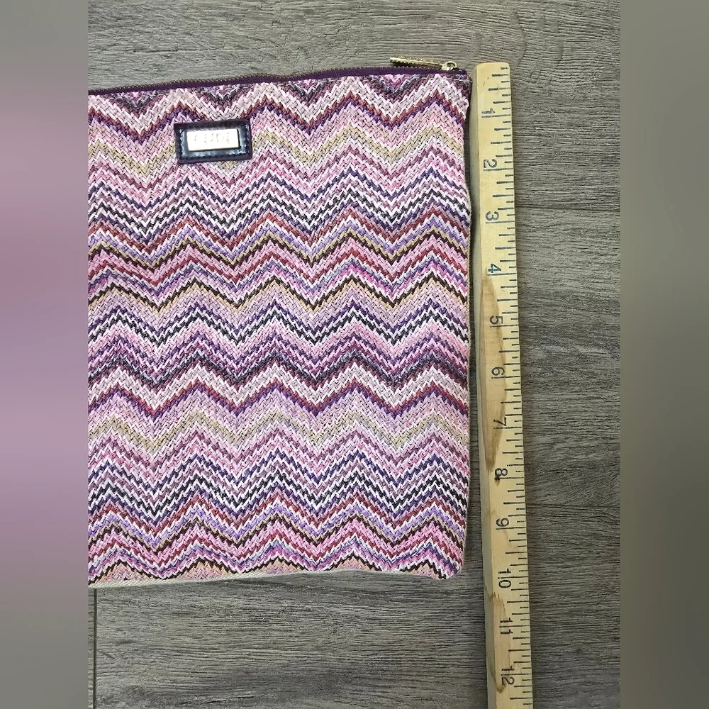 Tarte Pink Purple Woven Chevron Canvas Zipper Travel Makeup Assessory Bag